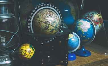 Chatterbox #205 – Conspiracy theories