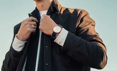 Catch Word #206 – Heavy hitter