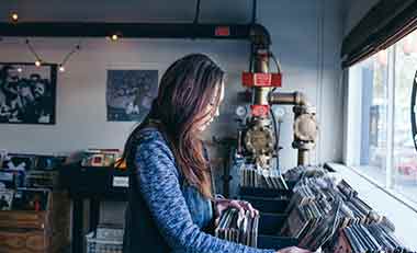 Real Talk #031 – Can I help you?